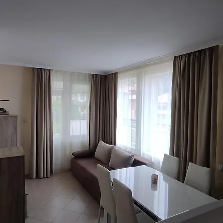 Guest Rooms Marina 3*